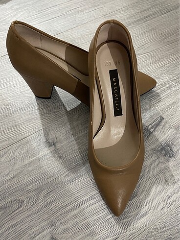 Marcatelli stiletto