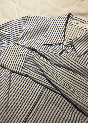 Kadın Mavi Çizgili Crop Gömlek - Görsel 2