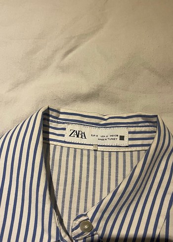 Kadın Mavi Çizgili Crop Gömlek - Görsel 4