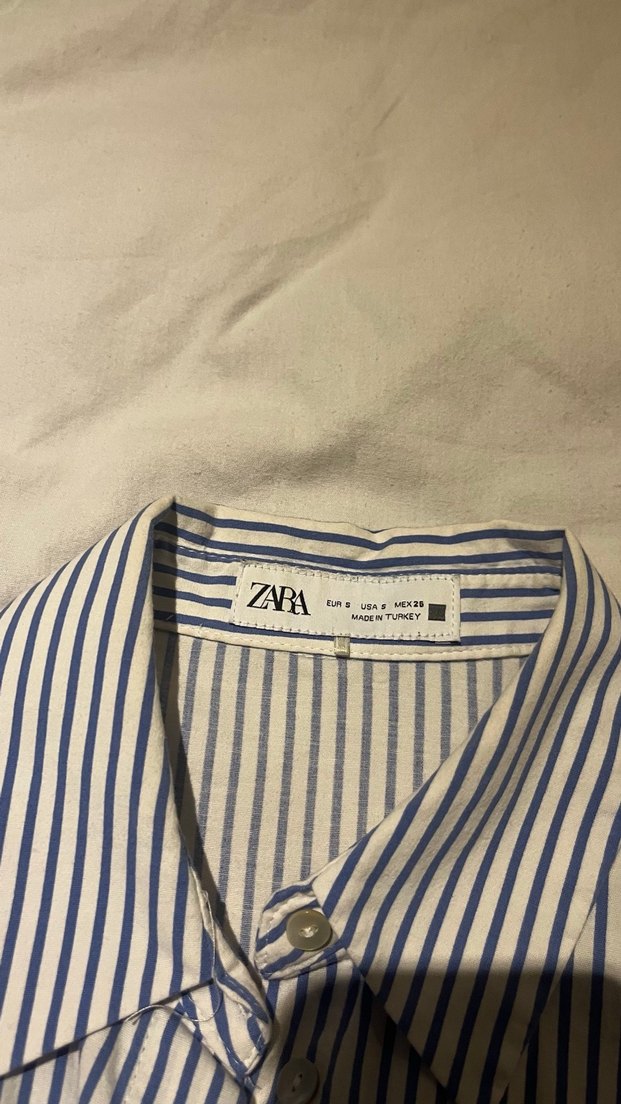 Kadın Mavi Çizgili Crop Gömlek - Görsel 4