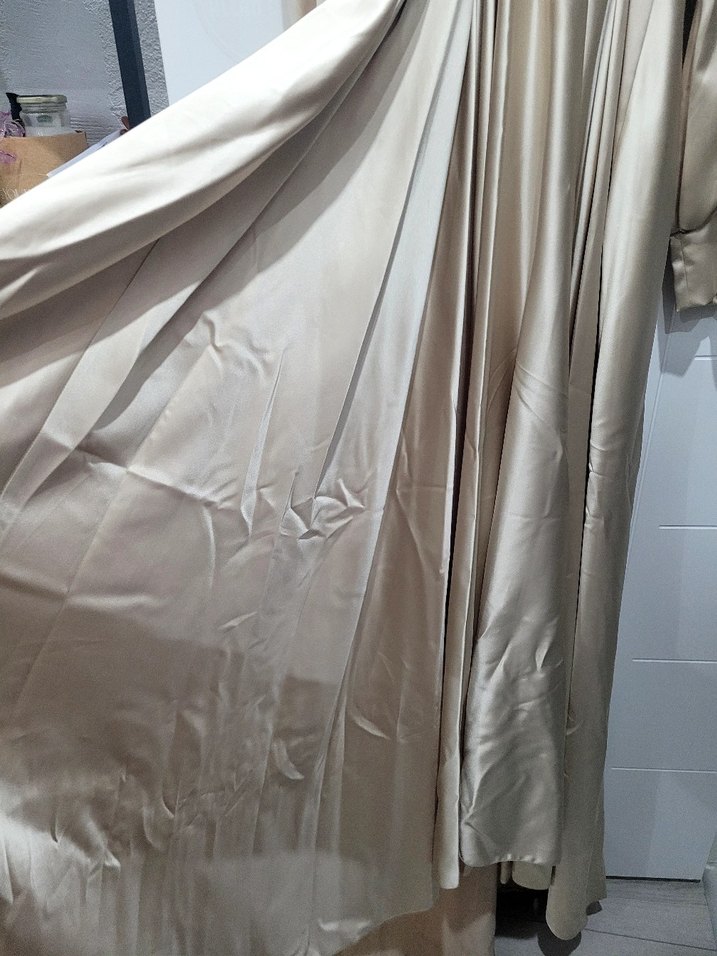 Bej Uzun Saten tesettur abiye Elbise Yüksek Yaka - Görsel 3