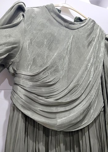 Gri Uzun Keten Drapeli Kadın tesettur abiye Elbise - Görsel 5