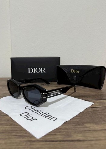 DİOR Kemerli Parisian Kadın Güneş Gözlüğü - Görsel 4