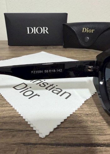 DİOR Kemerli Parisian Kadın Güneş Gözlüğü - Görsel 6