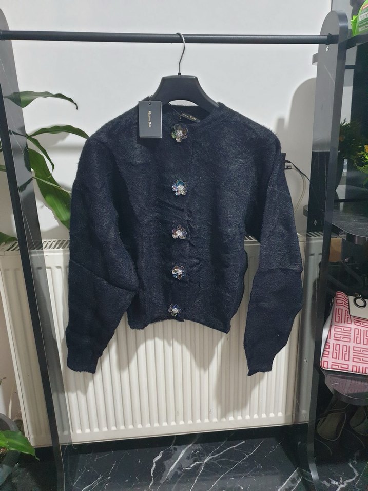 Massimo Dutti Düğmeli Siyah Kadın Hırka - Görsel 4