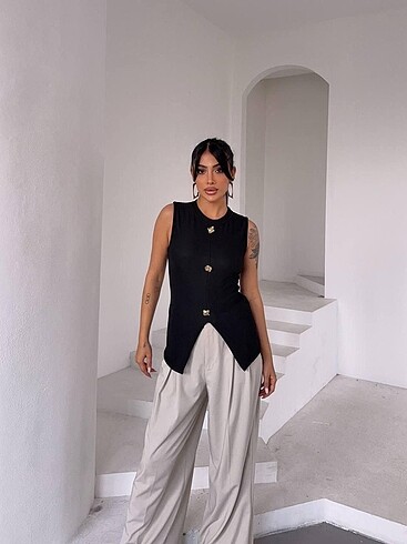 Zara Gold düğmeli ottoman bluz