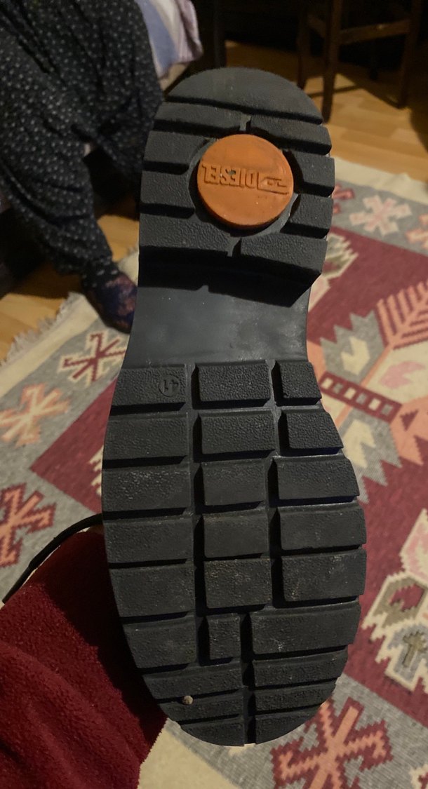 Siyah Erkek Grunge Punk Bot - Görsel 3