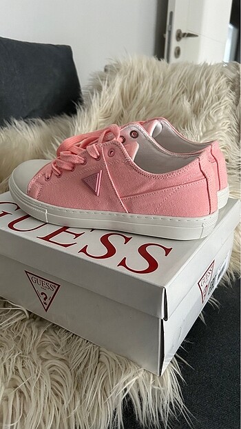 Guess Spor Ayakkabi