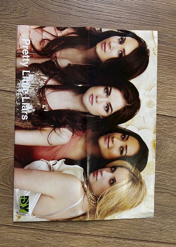 Beden Pretty Little Liars Posterleri
