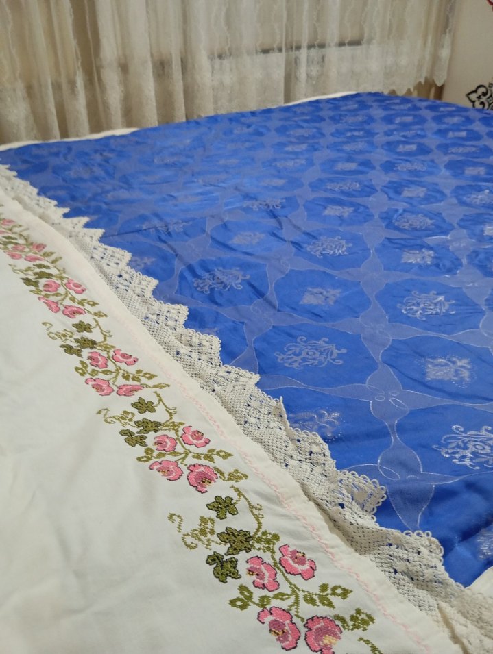 Çeyizlik Saten Kılıflı Yorgan - Görsel 2