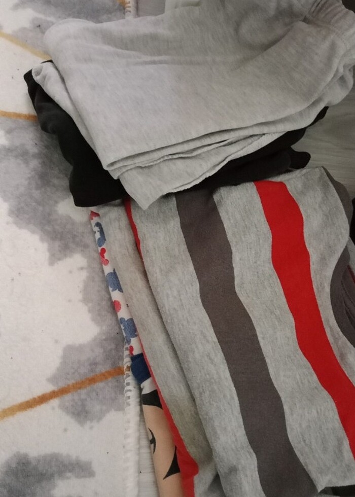 2 yaş hepsinin fiyatı 100 - Görsel 2