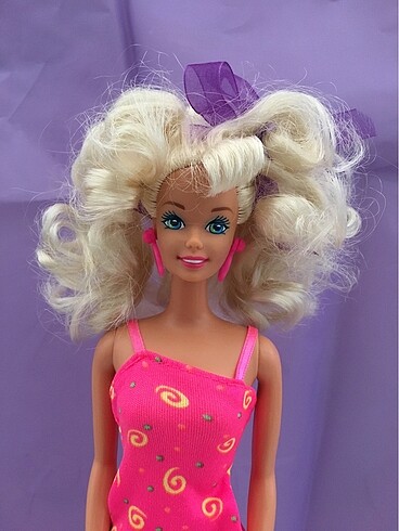 Barbie 1994 Ruffle Fun Barbie Vintage bebek