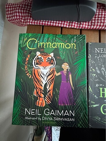 Cinnamon Neil Gaiman