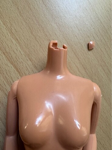 Barbie Hasarlı Vintage Barbie Vücutları
