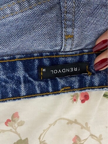 38 Beden trendyolmilla jeans