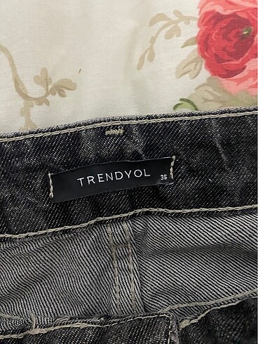 36 Beden trendyolmilla jeans