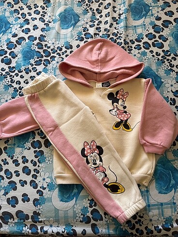 LC Waikiki Kız çocuk takımı 24-36 beden