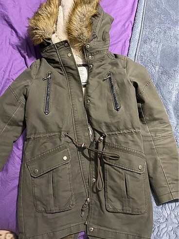 Bershka Yeşil Mont
