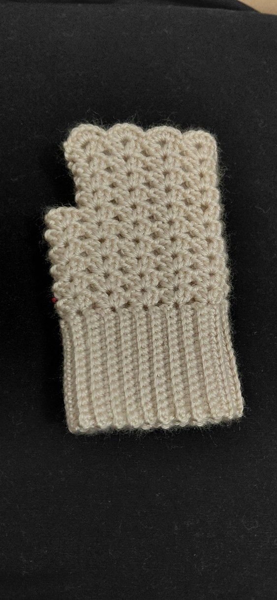 Bej Örgü Parmaksız Kadın Eldiveni - Görsel 2