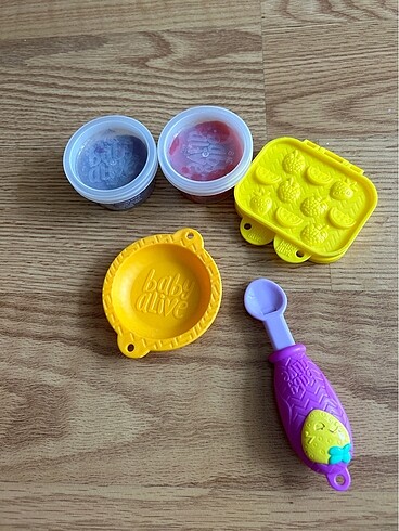 Beden Renk Baby Alive lily ile mama eğlencesi -sarışın