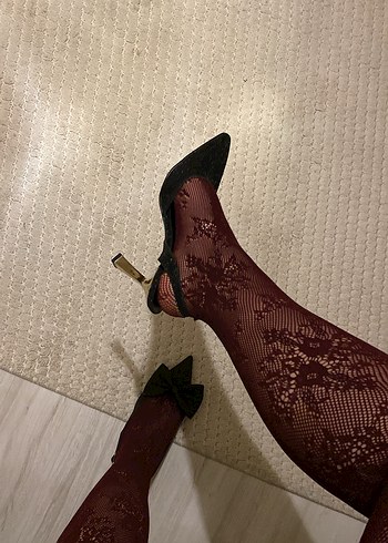 Işıltılı gold Tokalı Stiletto - Görsel 2