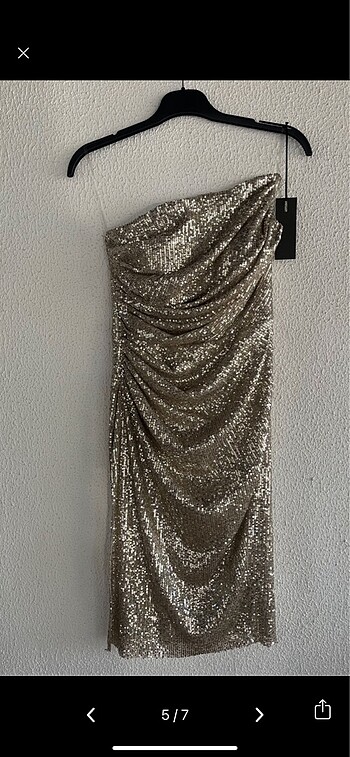 Zara Pullu straplez elbise