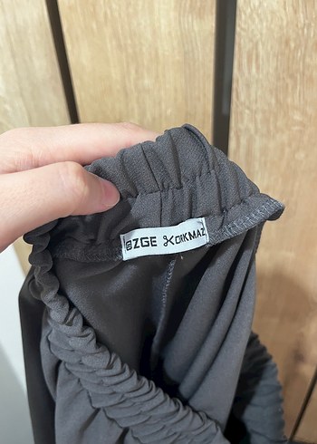 diğer Beden Gri Uzun Kloş Etek