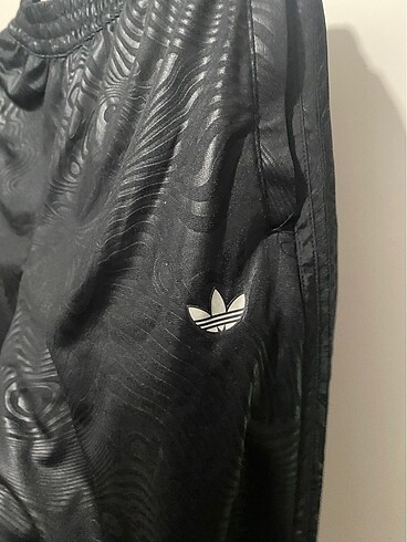 m Beden adidas eşofman
