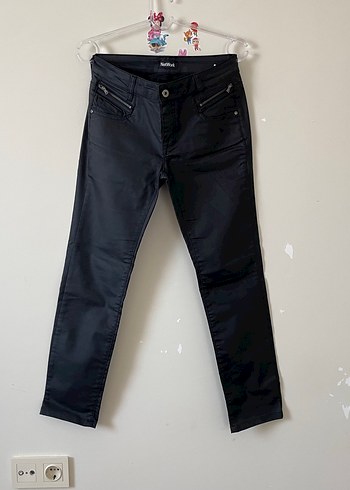 Mumlu Jean