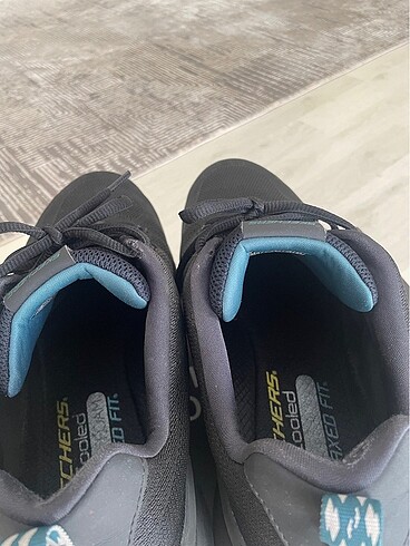 43 Beden Skechers erkek kışlık ayakkabı .