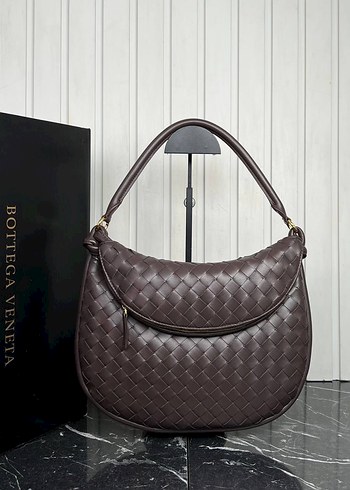 Beden Bottega Veneta Bej Deri Kadın Çanta Tokalı Modern Klasik