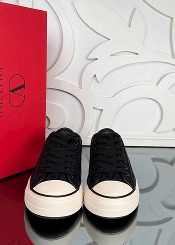 42 Beden siyah Renk Valentino Siyah Platform Topuklu Spor Ayakkabı 40/45 Arası