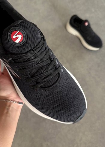 42 Beden siyah Renk Skechers Siyah Erkek Spor Ayakkabı Velcro Detaylı