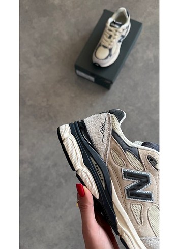 42 Beden New Balance 990 v3 Moonbeam 40/45 Arası