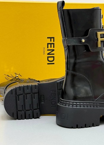 37 Beden Fendi Siyah Deri Goth Kadın Bot 36/41