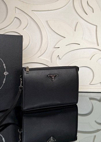 Prada Modern Klasik Siyah Erkek El Çantası - Görsel 2