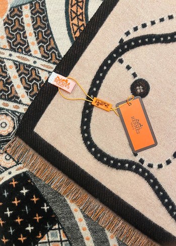 Hermes Püsküllü Çok Renkli Bohem Kadın Şalı - Görsel 4