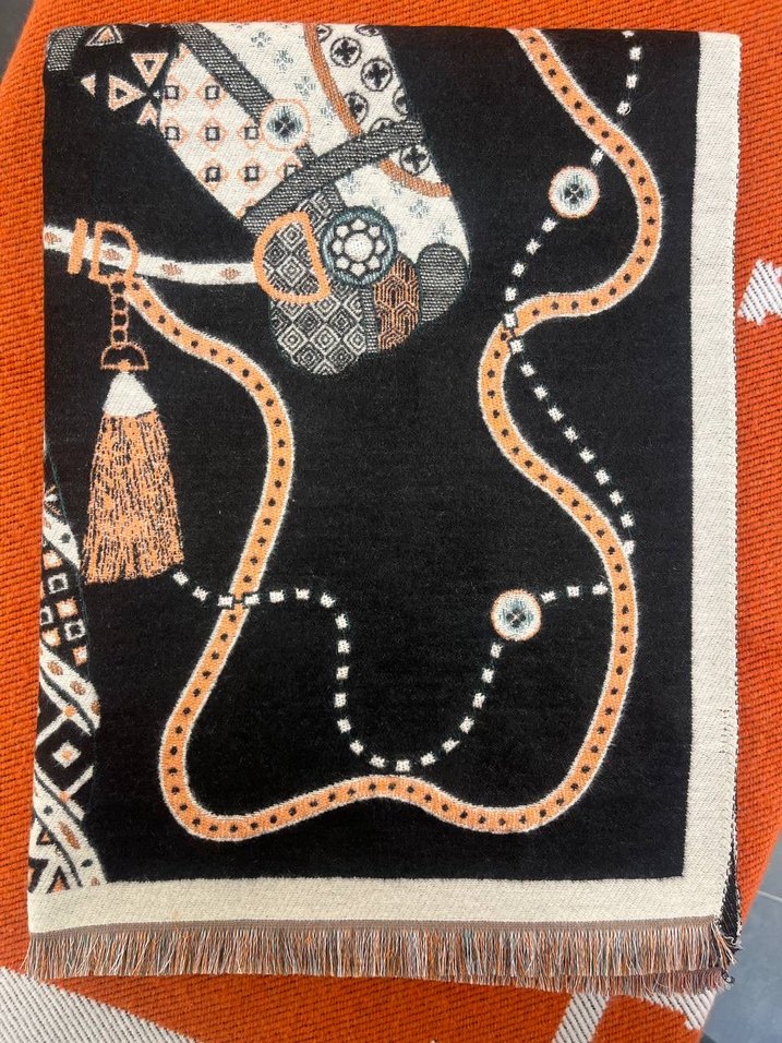 Hermes Püsküllü Çok Renkli Bohem Kadın Şalı - Görsel 2