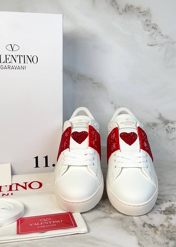 Valentino Garavani Beyaz Nakışlı Kadın Spor Ayakkabı - Görsel 2