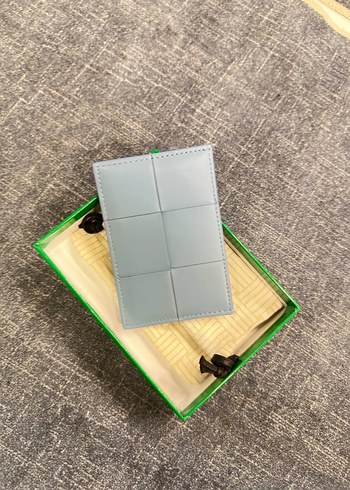 Bottega Veneta Kareli Deri Kadın Cüzdanı - Görsel 2