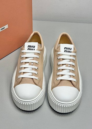 Miu Miu Miu Miu Bej Platform Kadın Spor Ayakkabı 36/40