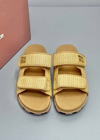 39 Beden Miu Miu Women Slipper 36/40