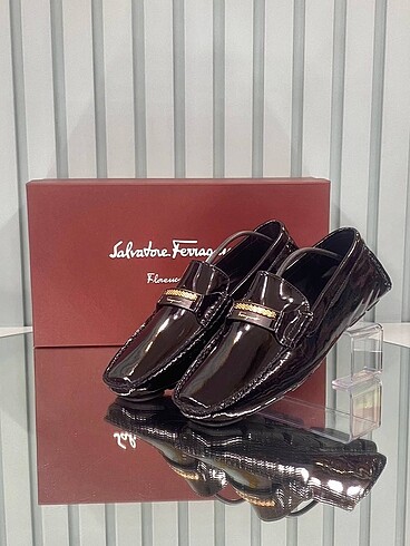 Salvadore Ferragamo Moccasin