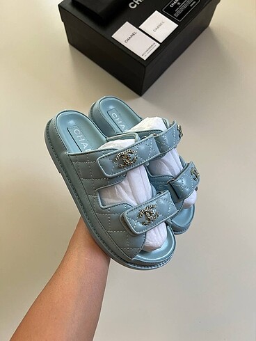 38 Beden mavi Renk Chanel Sandalet Terlik 36 / 40