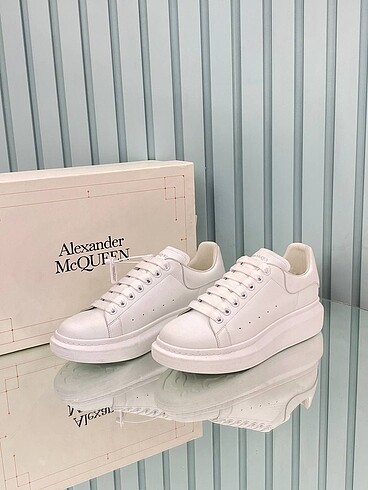 Alexander McQueen Oversized Sneakers 40/ 45