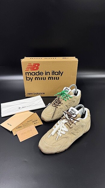 New Balance Miu Miu Women Sneakers 36/40