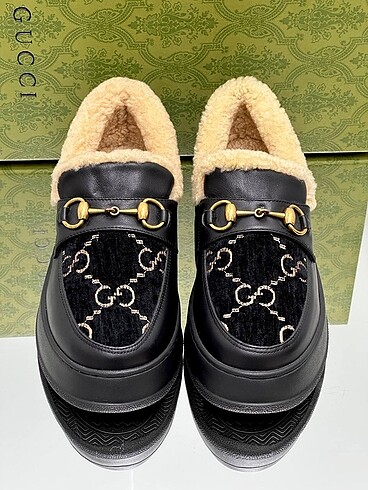 38 Beden Gucci Women Fur / Kürklü Ayakkabı 36? 41 Arası