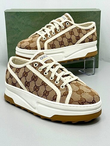 Gucci Gucci Women Sneakers 36/40
