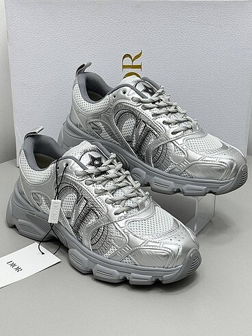 Dior Women Sneakers 36/40