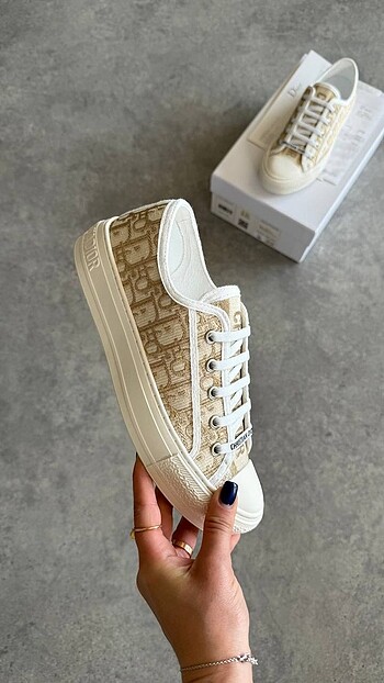 37 Beden çeşitli Renk Dior Canvas Sneaker 36 - 40 Arası